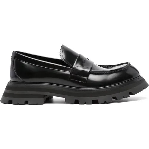 Shiny Loafer with Flared Sole , female, Sizes: 8 UK, 6 UK, 5 UK, 6 1/2 UK, 7 UK, 5 1/2 UK - alexander mcqueen - Modalova