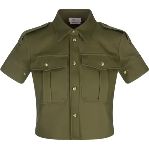 Grünes Militärisches Crop-Shirt mit Goldakzenten - alexander mcqueen - Modalova