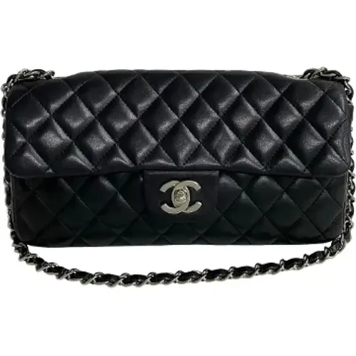 Pre-owned Leather crossbody-bags , female, Sizes: ONE SIZE - Chanel Vintage - Modalova