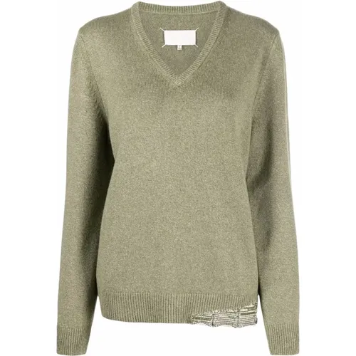 Wool Sweater, Stay Warm and Stylish with this V-Neck Knit , female, Sizes: S, XS, M - Maison Margiela - Modalova