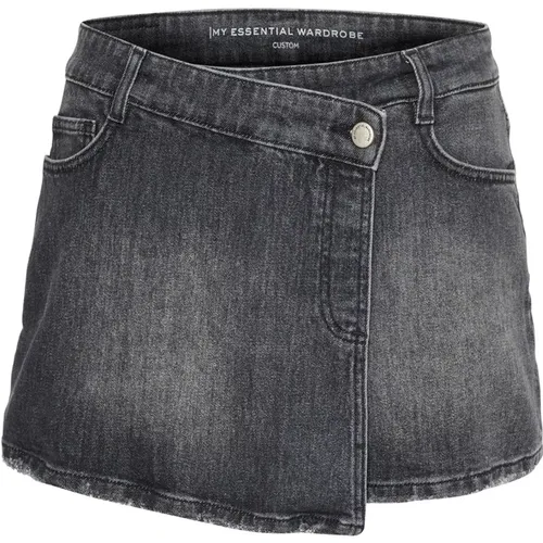Asymmetrischer Schwarz Wasch Rock Shorts Panties , Damen, Größe: W25 - My Essential Wardrobe - Modalova