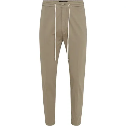 Men`s Jogging-Style Khaki Pants , male, Sizes: W34 L32 - drykorn - Modalova