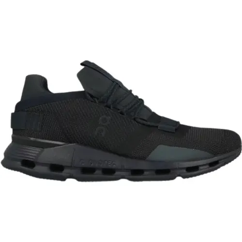 Cloudnova Sneakers , male, Sizes: 8 1/2 UK, 10 1/2 UK, 13 UK, 10 UK, 9 UK - ON Running - Modalova