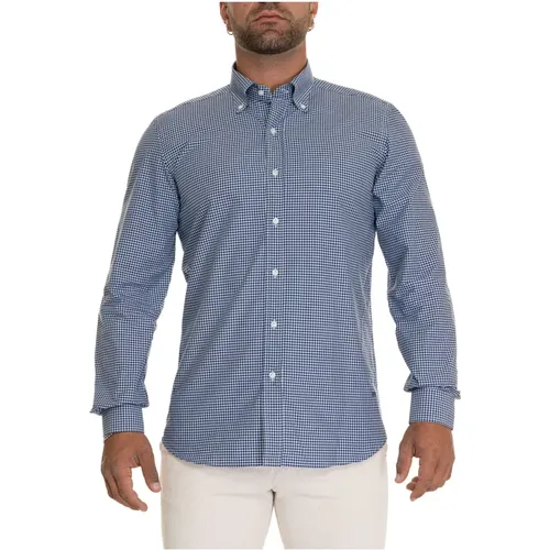 Stylish Classic Shirt for Men , male, Sizes: 3XL, XL, 4XL, 2XL, L, M - Fay - Modalova