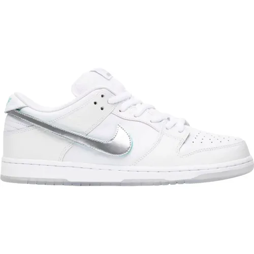 Limited Edition Diamond Supply Co , male, Sizes: 8 1/2 UK, 12 UK, 11 UK, 5 UK, 9 UK, 13 1/2 UK, 3 1/2 UK, 6 UK, 11 1/2 UK, 10 1/2 UK, 8 UK, 4 UK, 6 1/ - Nike - Modalova