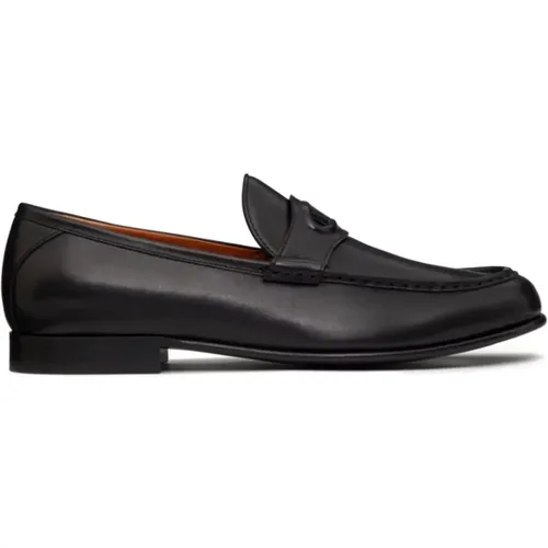 Vlogo Signature Flat Shoes , male, Sizes: 6 UK, 7 UK, 9 UK, 8 1/2 UK, 9 1/2 UK, 8 UK, 10 UK - Valentino Garavani - Modalova