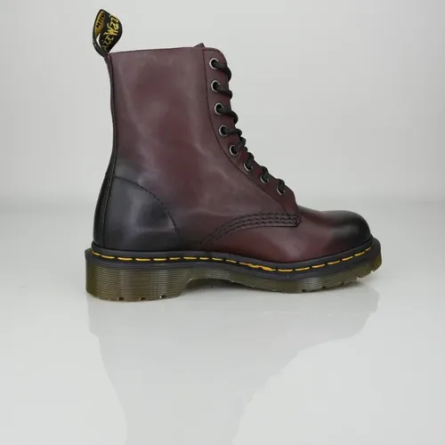 Lace-Up Boots for Men , male, Sizes: 2 UK, 3 UK, 4 UK - Dr. Martens - Modalova