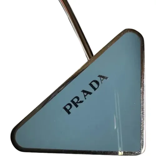 Silberner Schlüsselanhänger mit blauem emailliertem Dreiecksmuster - Prada Vintage - Modalova