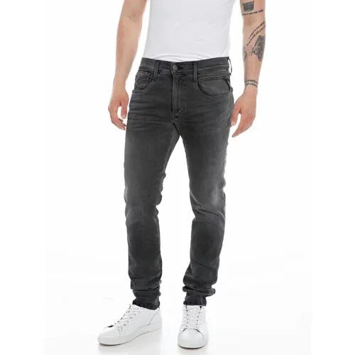 Slim Fit Jeans mit Dunkler Schwarzer Waschung , Herren, Größe: W36 L34 - Replay - Modalova