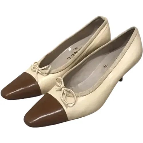 Pre-owned Leather heels , female, Sizes: 4 1/2 UK - Chanel Vintage - Modalova