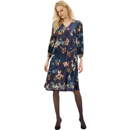 Sleeves Dress with Print , female, Sizes: L, XL, M - IN Front - Modalova