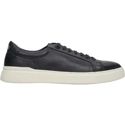 Sneakers , male, Sizes: 6 UK, 8 UK, 9 UK, 11 UK, 10 UK, 7 UK - Estro - Modalova