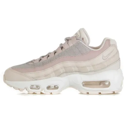 Air Max 95 Women's Low Shoe , female, Sizes: 4 1/2 UK, 2 1/2 UK, 6 UK - Nike - Modalova