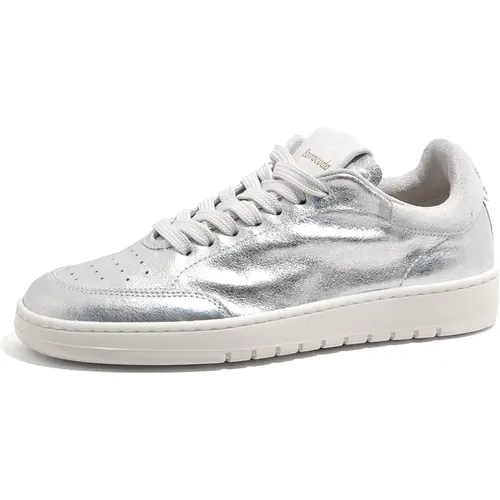 Silver Women's Sneakers for Casual Style , female, Sizes: 3 UK, 4 UK - Barracuda - Modalova