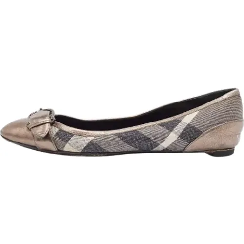 Pre-owned Canvas flats - Burberry Vintage - Modalova