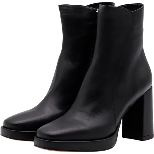 Leather Square Toe Boots , female, Sizes: 6 1/2 UK - Pomme D'or - Modalova