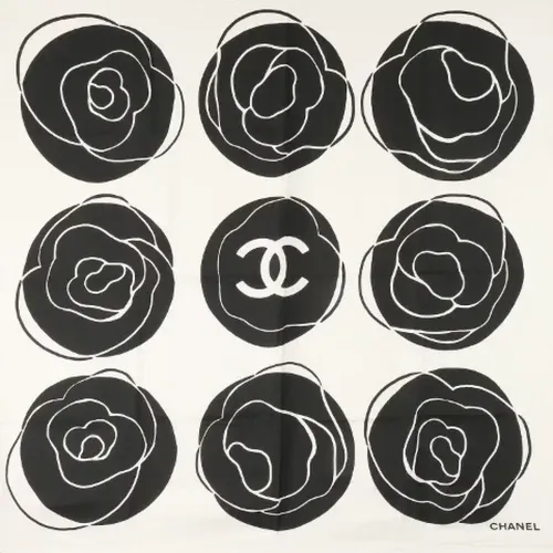 Pre-owned Silk scarves , female, Sizes: ONE SIZE - Chanel Vintage - Modalova