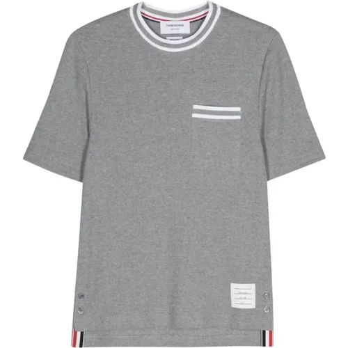 Stripe Detail Pocket T-Shirt , male, Sizes: M, L, XL - Thom Browne - Modalova