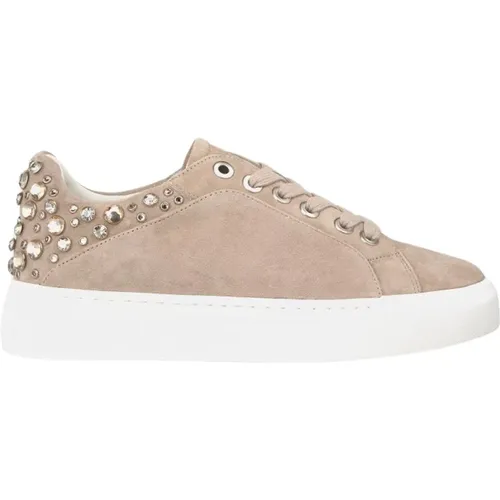 Studded Leather Sneaker Platform Shoes , female, Sizes: 5 UK, 4 UK, 9 UK - Alma en Pena - Modalova