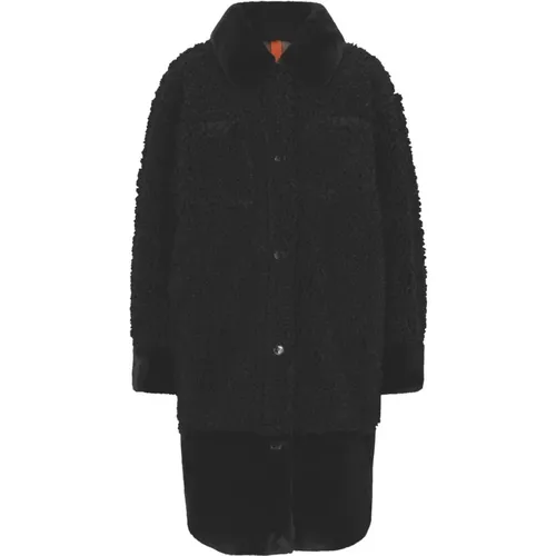 Relaxed Fit Plush Coat in , female, Sizes: M, L - Hugo Boss - Modalova