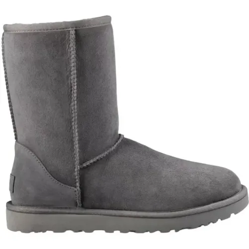 Clic Short II Boots , female, Sizes: 3 UK - Ugg - Modalova