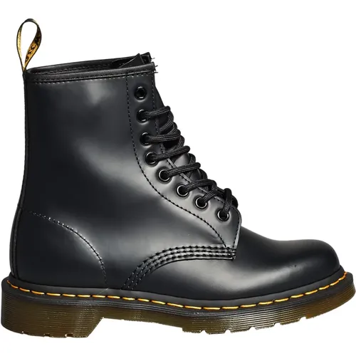 Smooth Polacco 1460 , male, Sizes: 6 UK, 10 UK - Dr. Martens - Modalova