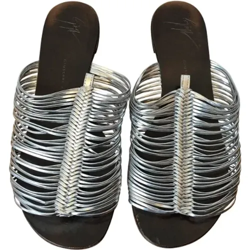 Pre-owned Leather sandals , female, Sizes: 4 1/2 UK - Giuseppe Zanotti Pre-owned - Modalova