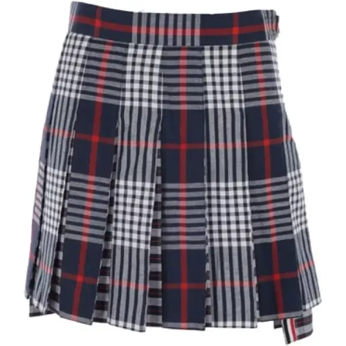Plaid Pleated Skirt with Side Slits , female, Sizes: 2XS, S, XS - Thom Browne - Modalova