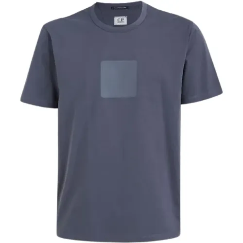 Blaues Nachtprint T-Shirt mit Logo - C.P. Company - Modalova