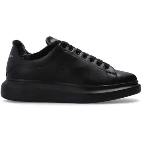 Stylish Sneakers for Men and Women , male, Sizes: 10 UK, 9 1/2 UK, 9 UK, 7 1/2 UK, 7 UK, 8 1/2 UK, 8 UK, 6 UK, 11 UK - alexander mcqueen - Modalova