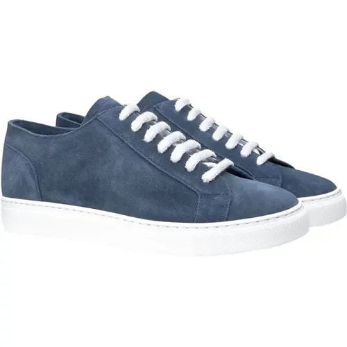 High-Quality Fabric Sneakers for Men , male, Sizes: 8 UK, 9 UK - Doucal's - Modalova