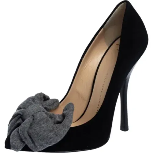 Pre-owned Suede heels , female, Sizes: 3 UK - Giuseppe Zanotti Pre-owned - Modalova