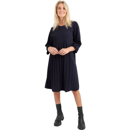 Day Short Dress with Intelligent Pleated Element , female, Sizes: 2XL, M, XL, L - 2-Biz - Modalova