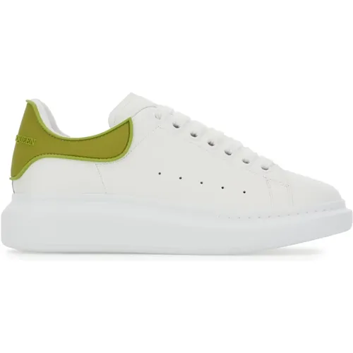 Stylish Sneakers for Trendy Outfits , male, Sizes: 6 UK, 5 1/2 UK, 5 UK, 8 1/2 UK - alexander mcqueen - Modalova