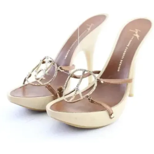 Pre-owned Fabric sandals , female, Sizes: 5 UK - Giuseppe Zanotti Pre-owned - Modalova