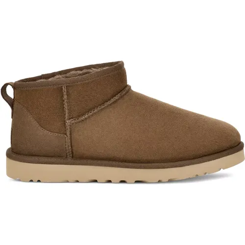 Classic Ultra Mini Boots , male, Sizes: 9 UK, 7 UK, 10 UK, 6 UK, 8 UK - Ugg - Modalova