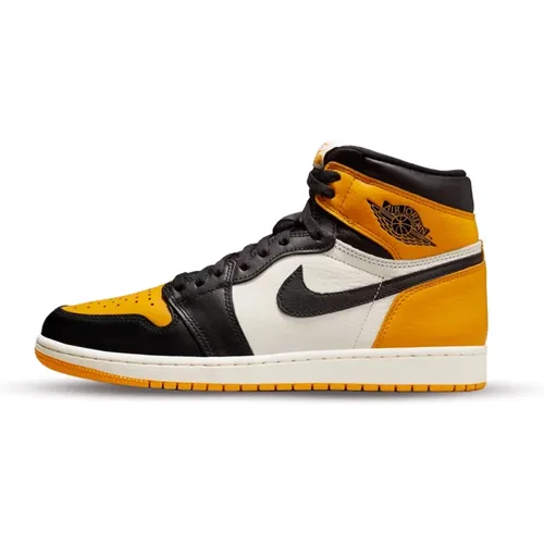 Retro High OG Yellow Toe Sneakers , Herren, Größe: 38 EU - Jordan - Modalova