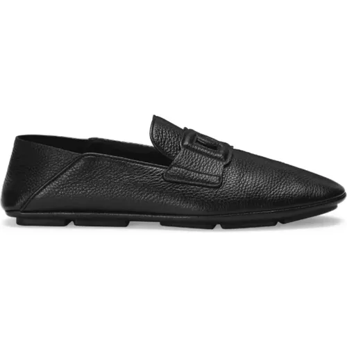 Logo-appliqué leather loafers , male, Sizes: 6 1/2 UK, 10 UK, 7 UK, 8 UK, 7 1/2 UK, 8 1/2 UK, 6 UK, 11 UK, 10 1/2 UK - Dolce & Gabbana - Modalova