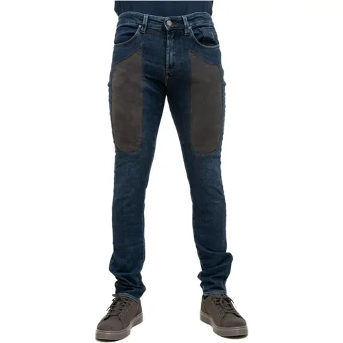 Slim Fit 5-Pocket Jeans with Gray Alcantara® Patch , male, Sizes: W29 - Jeckerson - Modalova