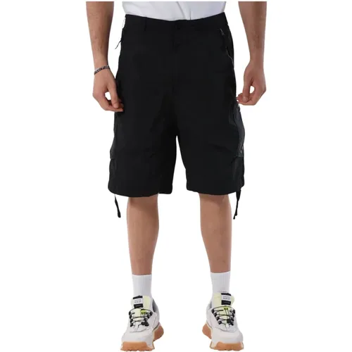 Cargo Bermuda shorts in nylon , male, Sizes: M, XL - Ten C - Modalova