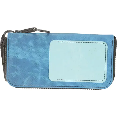 Compact Wallet with Removable Strap , female, Sizes: ONE SIZE - Freitag - Modalova
