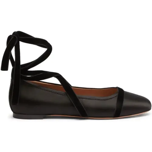 Flat Shoes Elegant Style , female, Sizes: 4 UK, 7 UK, 3 1/2 UK, 5 UK, 5 1/2 UK, 4 1/2 UK, 6 UK, 8 UK - Malone Souliers - Modalova