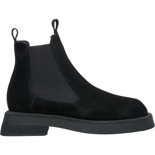 Damen Low-Heeled Chelsea Boots in Schwarzem Wildleder Er00114058 - Estro - Modalova