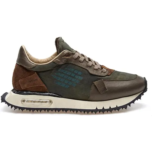 Military Green Sneakers Space Race Flash , female, Sizes: 5 UK, 7 UK, 3 UK, 6 UK, 8 UK, 4 UK - Be Positive - Modalova