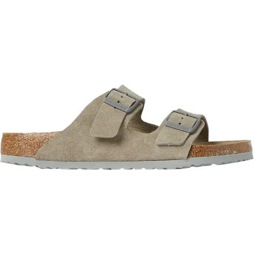 Suede Sandals with Twin Buckle Straps , male, Sizes: 3 UK, 7 UK - Birkenstock - Modalova