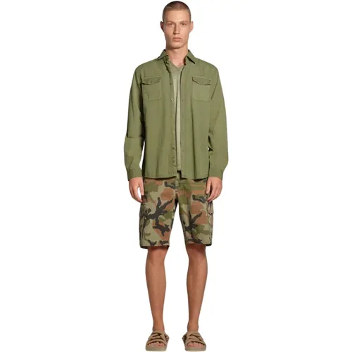 Cotton Gabardine Cargo Shorts , male, Sizes: W32, W30, W29, W31, W33, W28, W38, W36, W40 - BomBoogie - Modalova