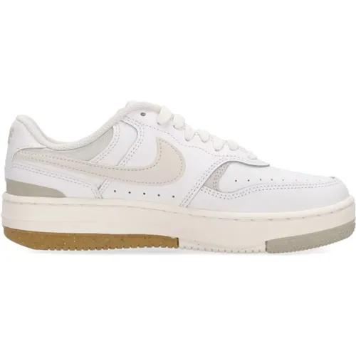 Gamma Force Women's Low Shoe White , Damen, Größe: 41 EU - Nike - Modalova