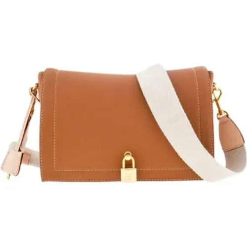 Locked Crossbody Bag in Camel Leather , female, Sizes: ONE SIZE - Carolina Herrera - Modalova