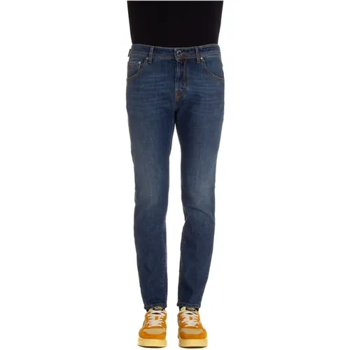 Luxurious Slim-Fit Denim Jeans , male, Sizes: W31 - Jacob Cohën - Modalova