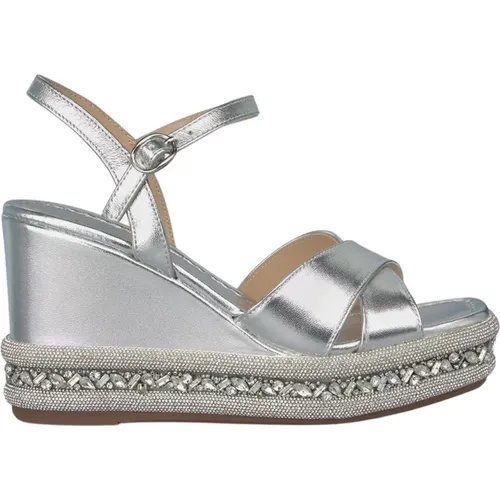 Rhinestone Wedge Sandal , female, Sizes: 6 UK, 4 UK, 7 UK, 5 UK - Alma en Pena - Modalova